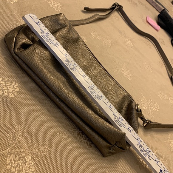 Joy Susan Bronze Gold Crossbody Purse - Picture 7 of 10